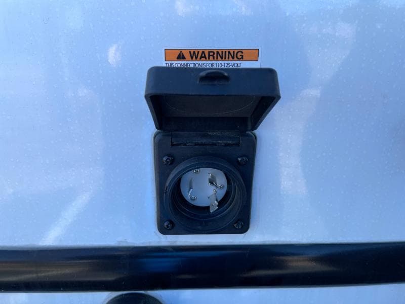 2025 Gulf Stream 2025 Gulf Stream Conquest - thumbnail 38