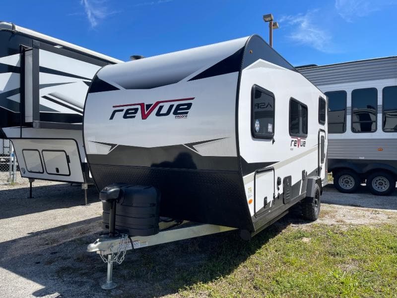 2025 Encore RV 2025 Encore RV Revue - thumbnail 4