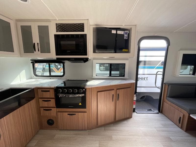 2025 Keystone RV 2025 Keystone RV Passport Super Lite - thumbnail 9