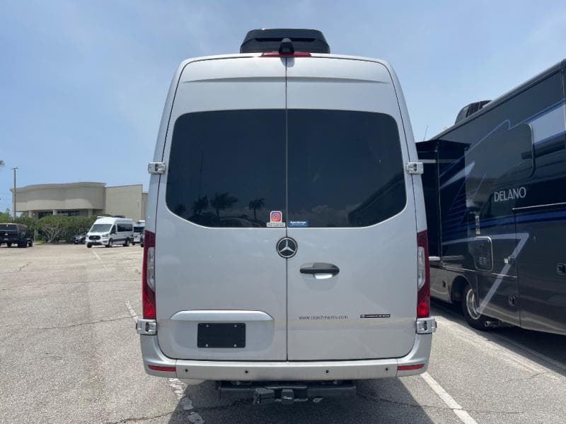 2025 Coachmen 2025 Coachmen Galleria - thumbnail 6