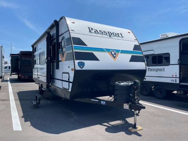 2025 Keystone RV Passport Classic 214BH