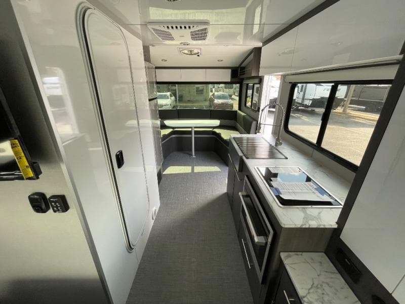 2025 inTech RV 2025 inTech RV Aucta - thumbnail 37