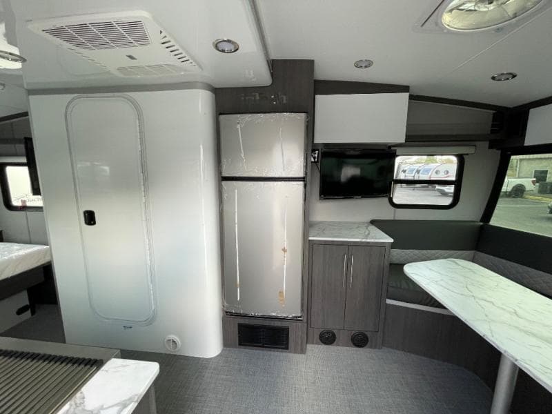 2025 inTech RV 2025 inTech RV Aucta - thumbnail 7