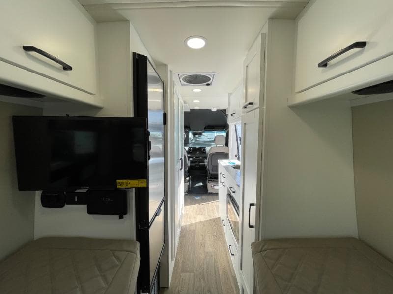 2025 Coachmen 2025 Coachmen Galleria - thumbnail 15