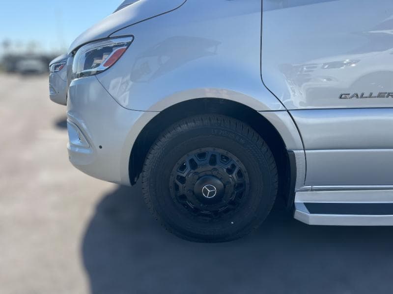 2025 Coachmen 2025 Coachmen Galleria - thumbnail 5