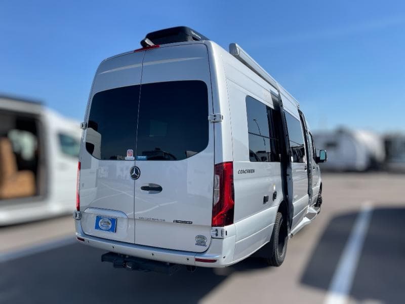 2025 Coachmen 2025 Coachmen Galleria - thumbnail 8