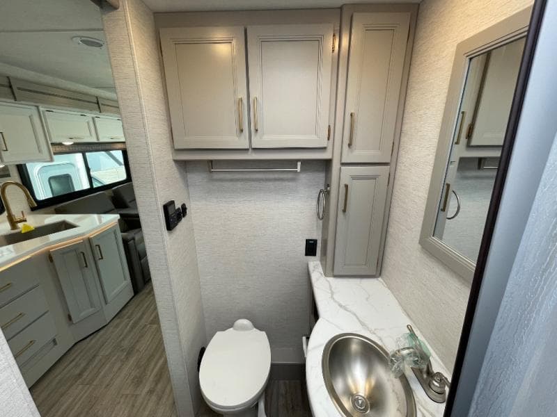 2026 Thor Motor Coach 2026 Thor Motor Coach A.C.E. - thumbnail 29