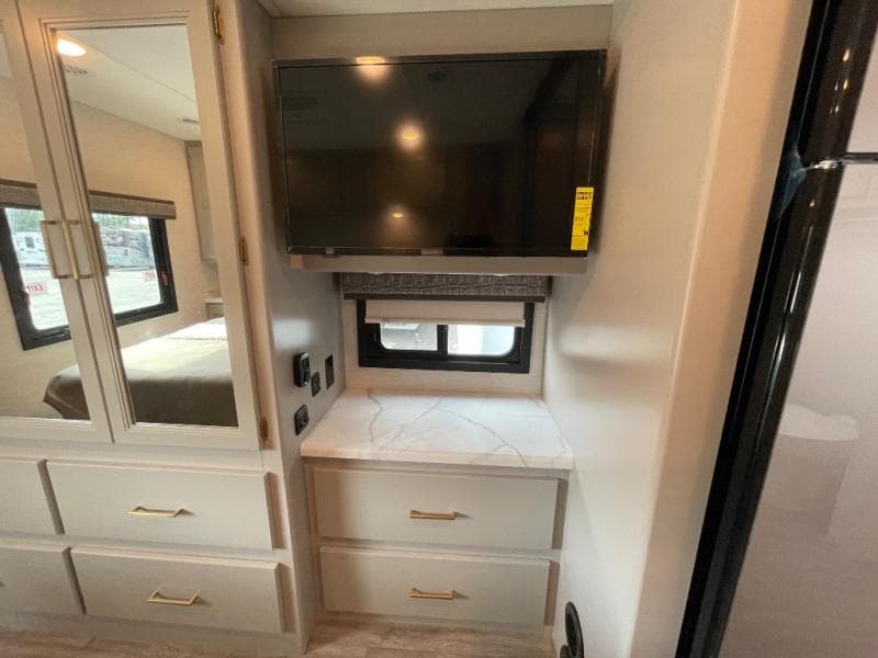 2026 Thor Motor Coach 2026 Thor Motor Coach A.C.E. - thumbnail 42