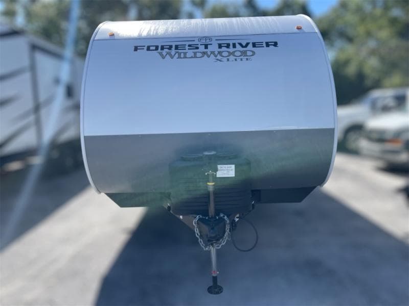 2025 Wildwood X-Lite 2025 Wildwood X-Lite WILDEWOOD - thumbnail 3