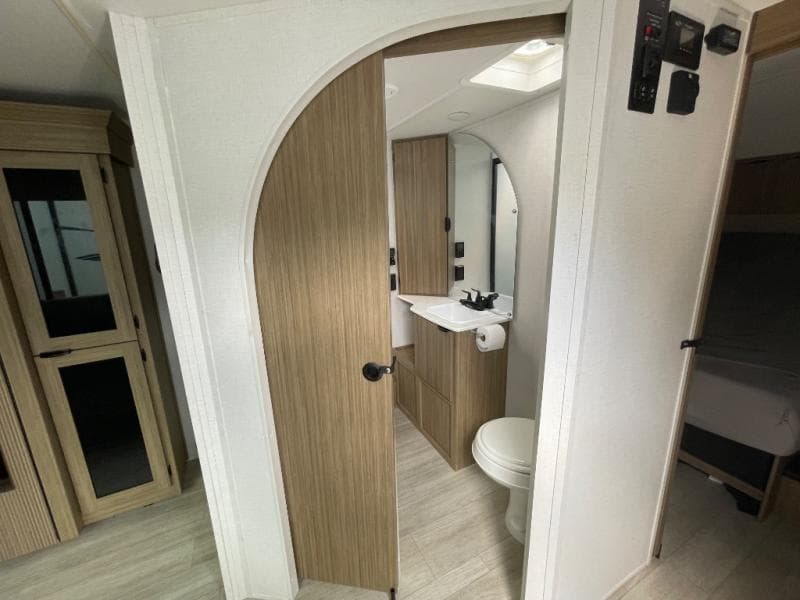 2025 Wildwood X-Lite 2025 Wildwood X-Lite WILDEWOOD - thumbnail 23