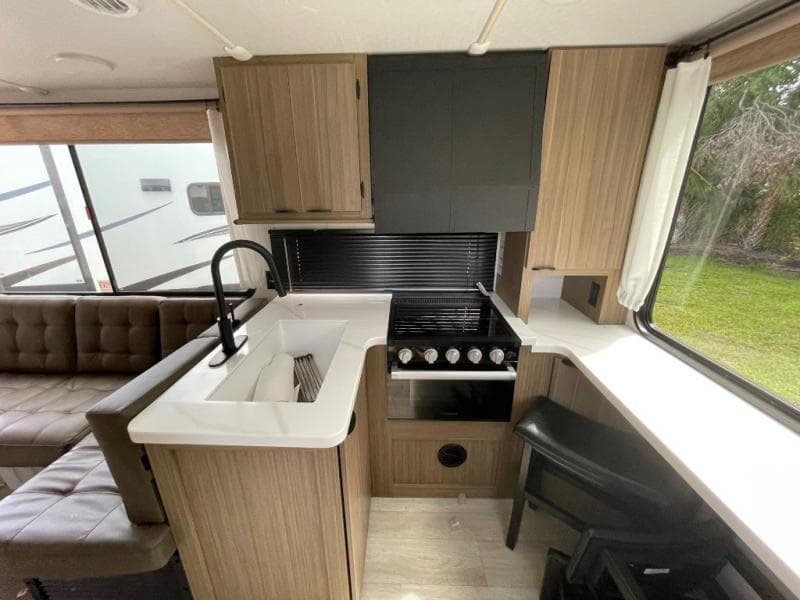 2025 Wildwood X-Lite 2025 Wildwood X-Lite WILDEWOOD - thumbnail 26