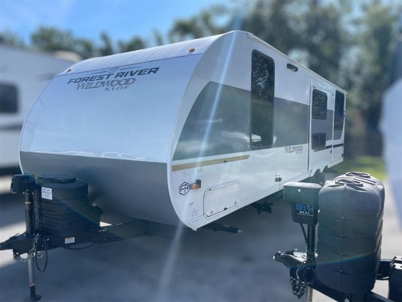 2025 Wildwood X-Lite 2025 Wildwood X-Lite WILDEWOOD - thumbnail 4