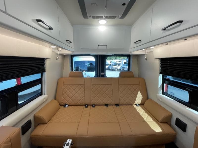 2025 Coachmen 2025 Coachmen Galleria - thumbnail 12