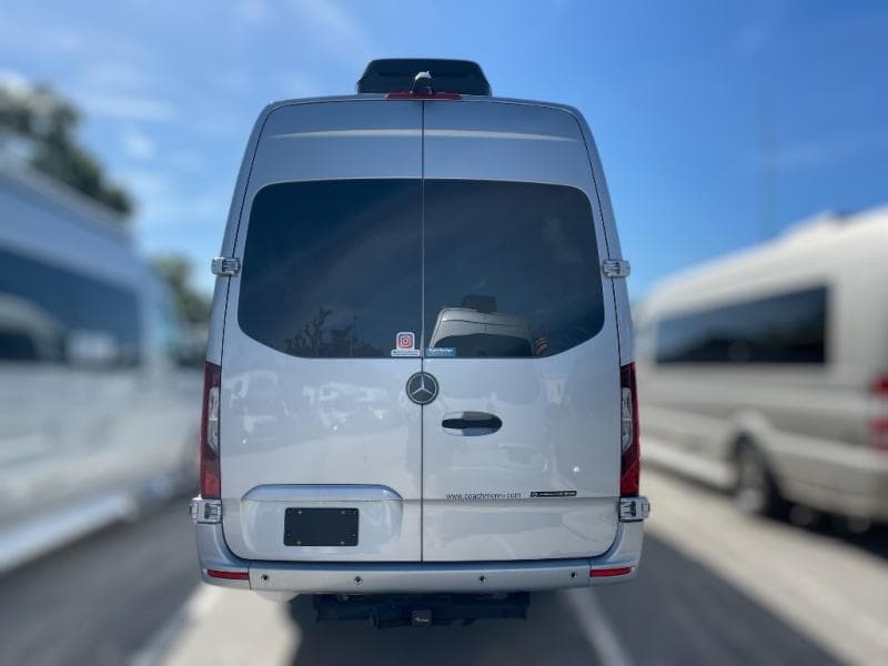 2025 Coachmen 2025 Coachmen Galleria - thumbnail 6