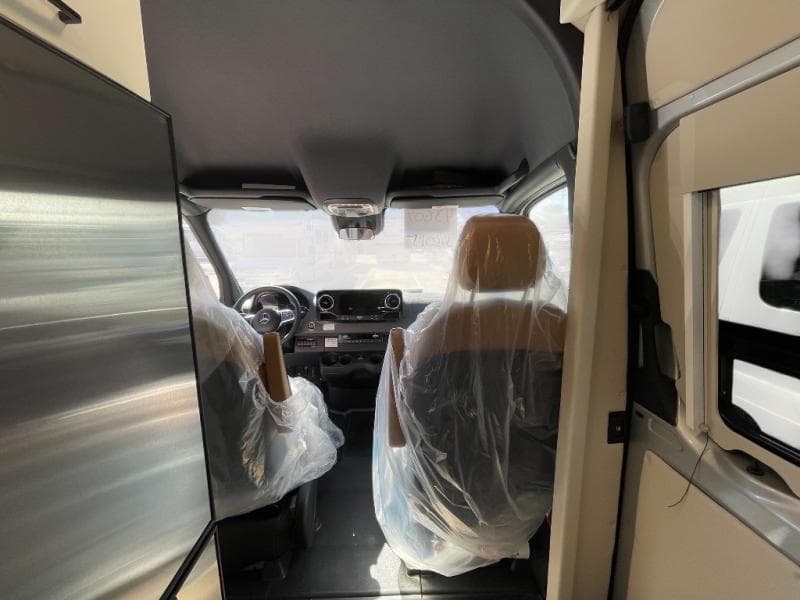 2025 Coachmen 2025 Coachmen Galleria - thumbnail 8