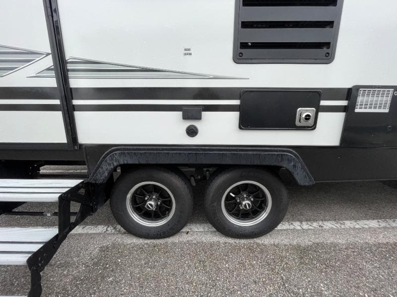 2020 Winnebago 2020 Winnebago Micro Minnie - thumbnail 8