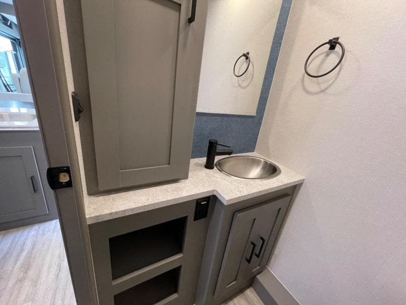 2026 Coachmen 2026 Coachmen Pursuit - thumbnail 30