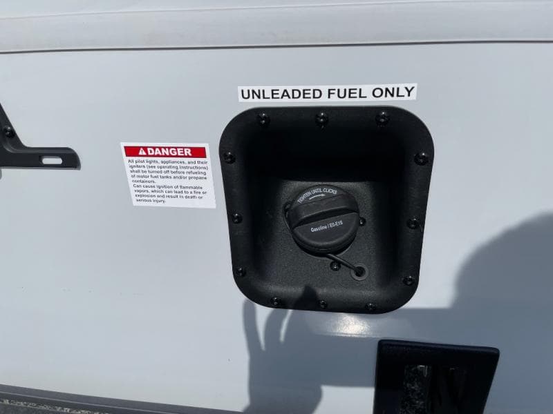 2026 Coachmen 2026 Coachmen Pursuit - thumbnail 50