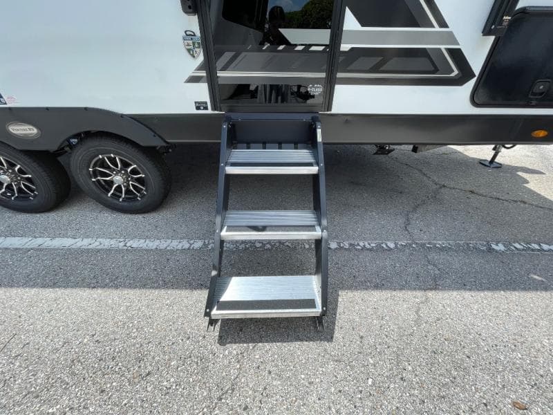 2025 Venture RV 2025 Venture RV Stratus - thumbnail 9