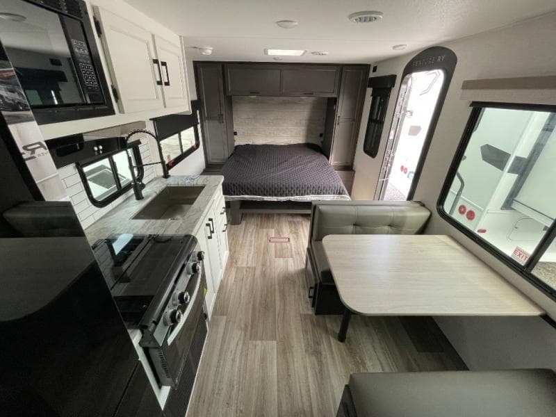 2025 K-Z 2025 K-Z Stratus - thumbnail 47