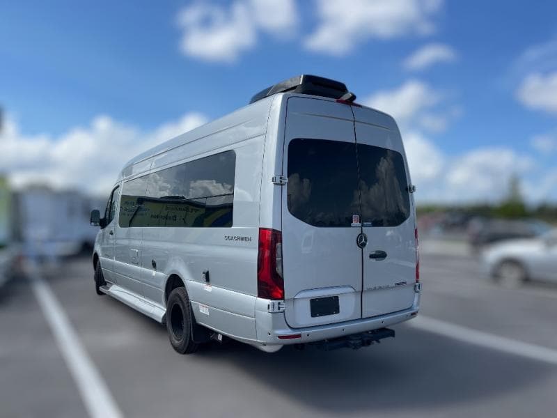 2025 Coachmen 2025 Coachmen Galleria - thumbnail 5