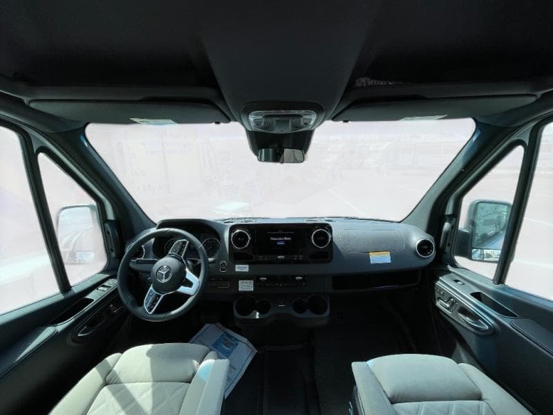 2025 Coachmen 2025 Coachmen Galleria - thumbnail 8