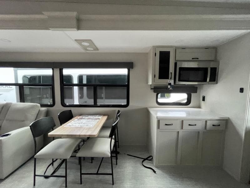 2026 Coachmen 2026 Coachmen Brookstone - thumbnail 14