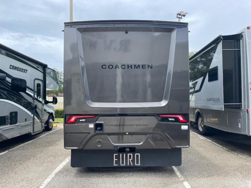 2026 Coachmen 2026 Coachmen Euro - thumbnail 7