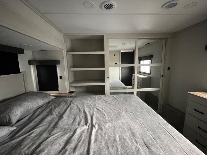 2026 Coachmen 2026 Coachmen Brookstone - thumbnail 24