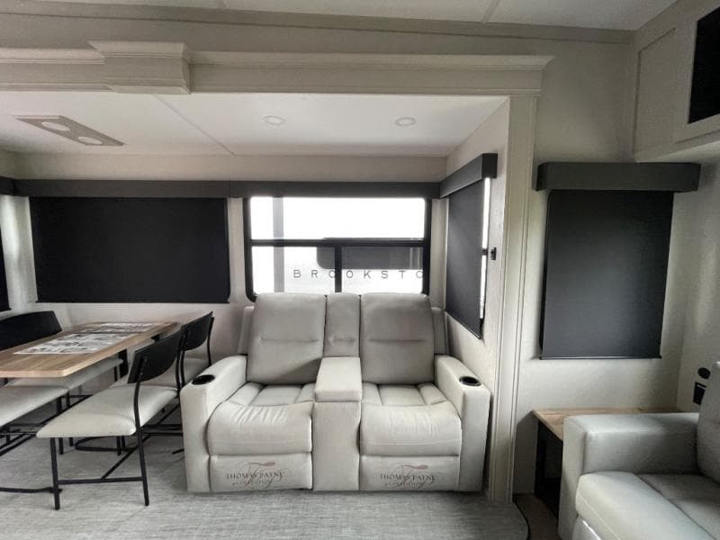 2026 Coachmen 2026 Coachmen Brookstone - thumbnail 10