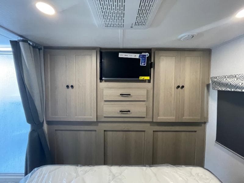 2026 Forest River 2026 Forest River Forester Classic - thumbnail 15