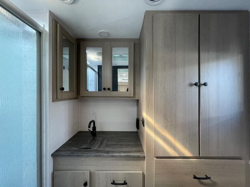 2026 Forest River 2026 Forest River Sunseeker - thumbnail 18