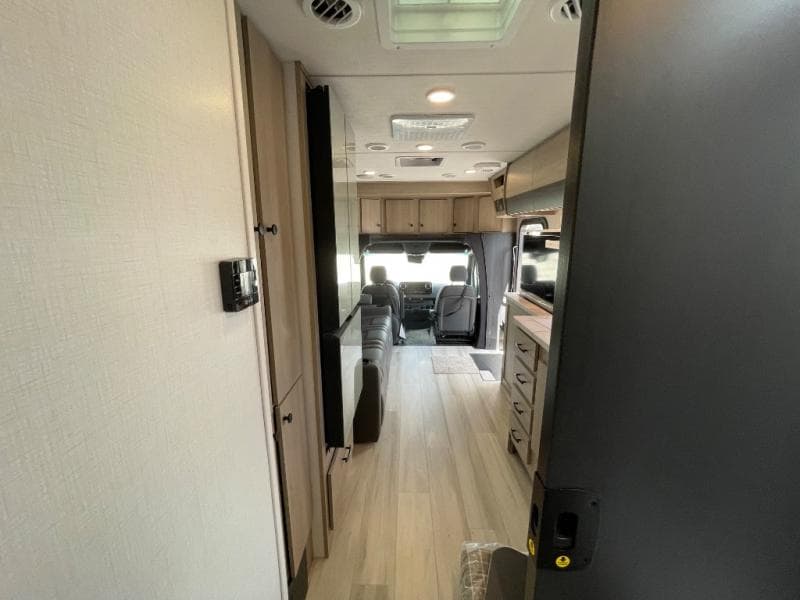 2026 Forest River 2026 Forest River Sunseeker - thumbnail 51