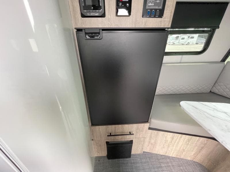 2026 inTech RV 2026 inTech RV Sol - thumbnail 33