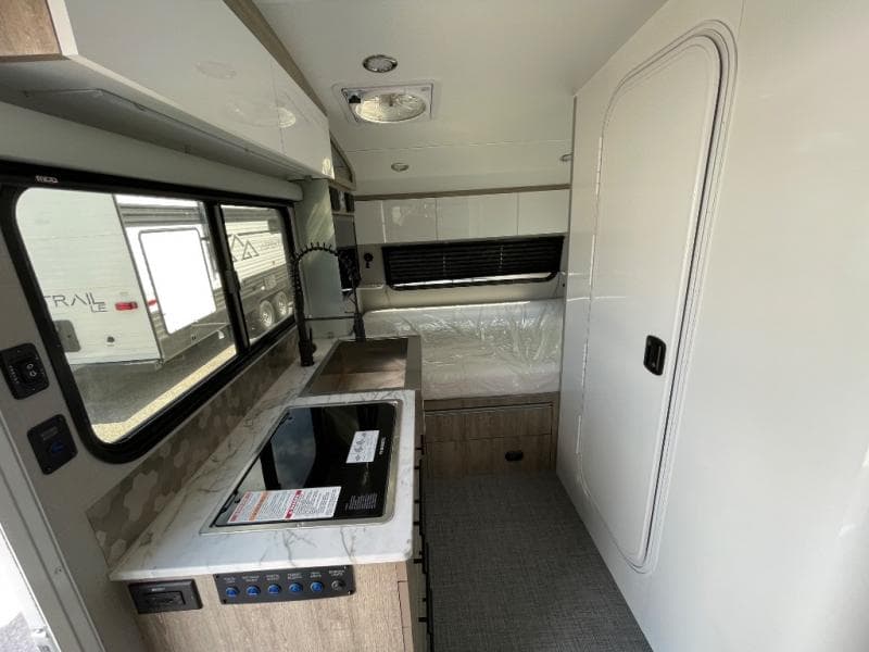 2026 inTech RV 2026 inTech RV Sol - thumbnail 22
