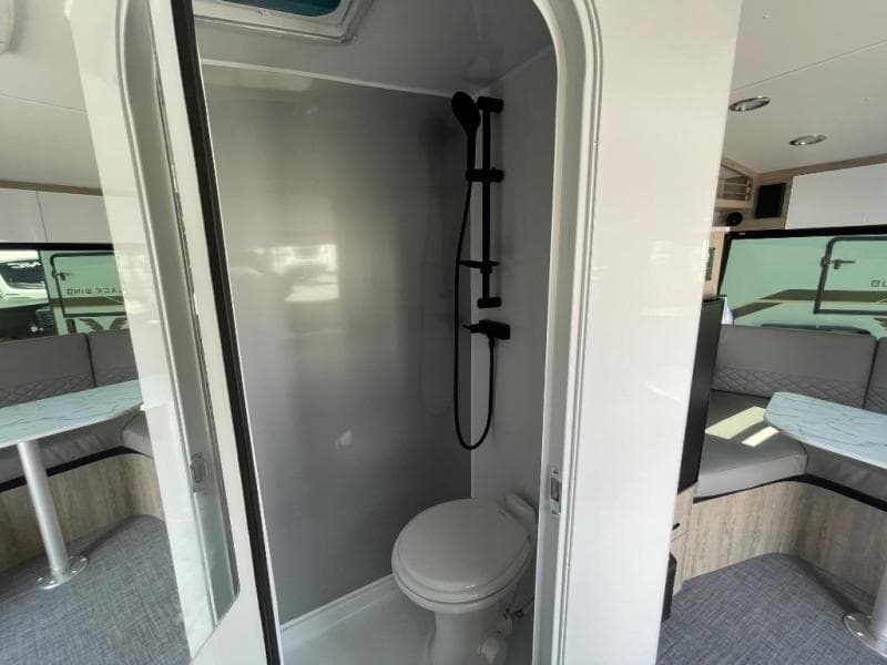 2026 inTech RV 2026 inTech RV Sol - thumbnail 37