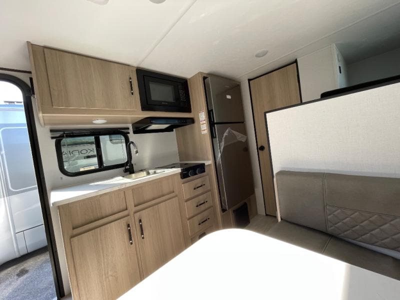 2026 Dutchmen 2026 Dutchmen Kodiak - thumbnail 19