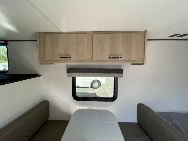 2026 Dutchmen 2026 Dutchmen Kodiak - thumbnail 24