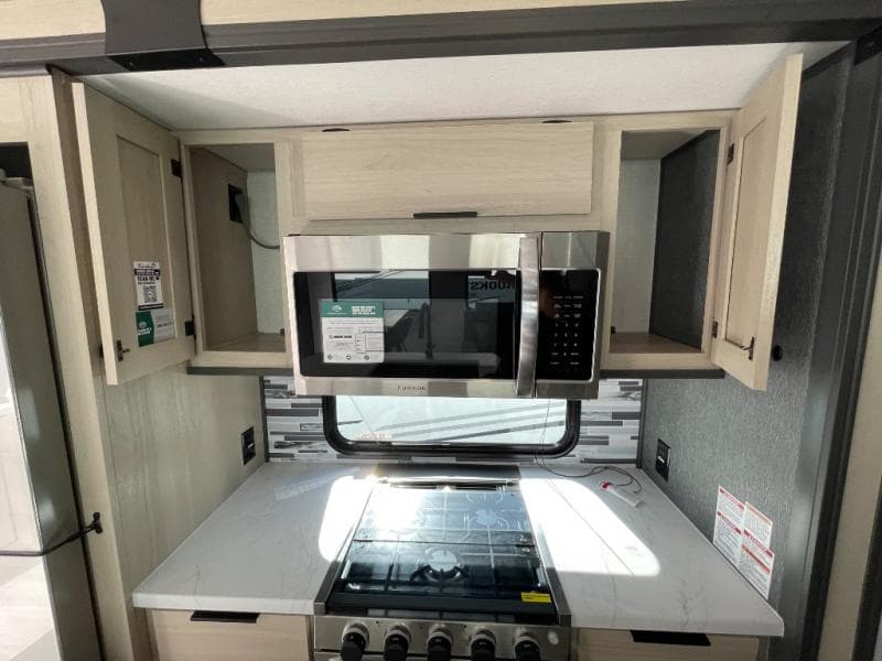 2026 Forest River 2026 Forest River Cardinal - thumbnail 38