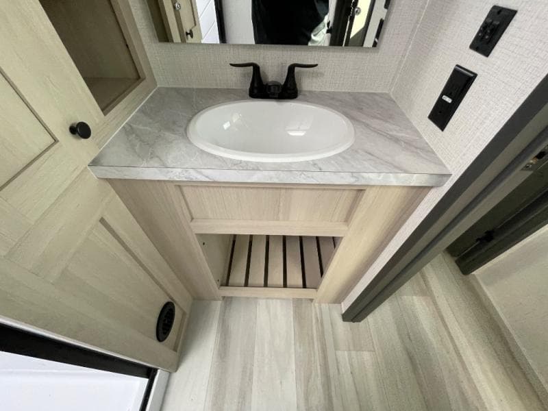 2026 Forest River 2026 Forest River Cardinal - thumbnail 44