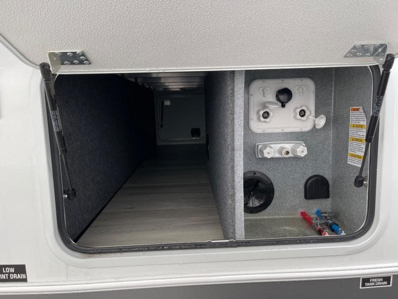 2026 Forest River 2026 Forest River Cardinal - thumbnail 16