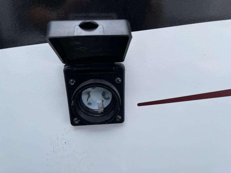 2026 Coachmen 2026 Coachmen Leprechaun - thumbnail 18