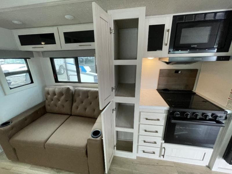 2026 Grand Surveyor 2026 Grand Surveyor SURVEYOR GRAND - thumbnail 31