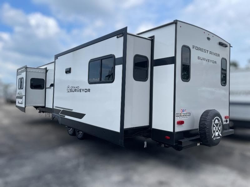 2026 Grand Surveyor 2026 Grand Surveyor SURVEYOR GRAND - thumbnail 5