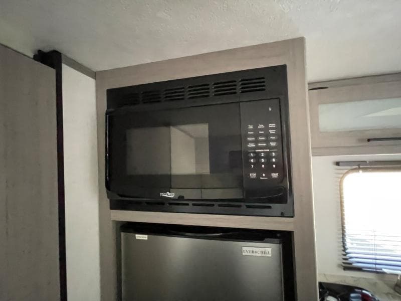 2024 Dutchmen 2024 Dutchmen Aspen Trail - thumbnail 17