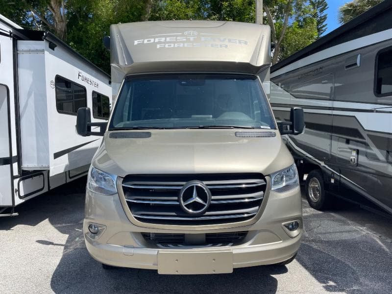 2026 Forest River 2026 Forest River Forester - thumbnail 2