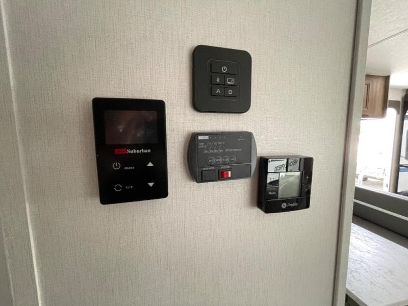 2026 Coachmen 2026 Coachmen Freedom Express Select - thumbnail 30