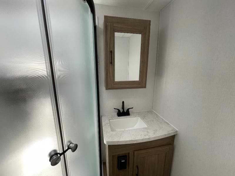 2026 Coachmen 2026 Coachmen Freedom Express Select - thumbnail 33