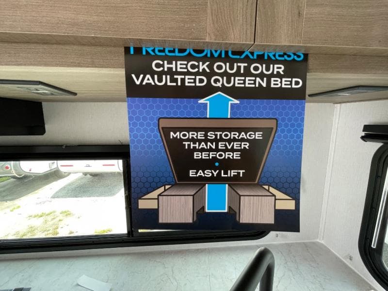 2026 Coachmen 2026 Coachmen Freedom Express Select - thumbnail 43