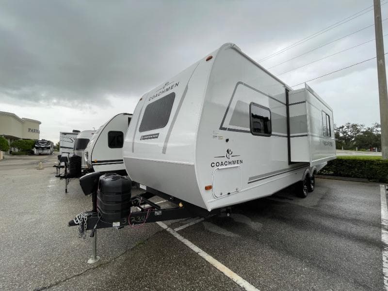 2026 Coachmen 2026 Coachmen Freedom Express Select - thumbnail 5